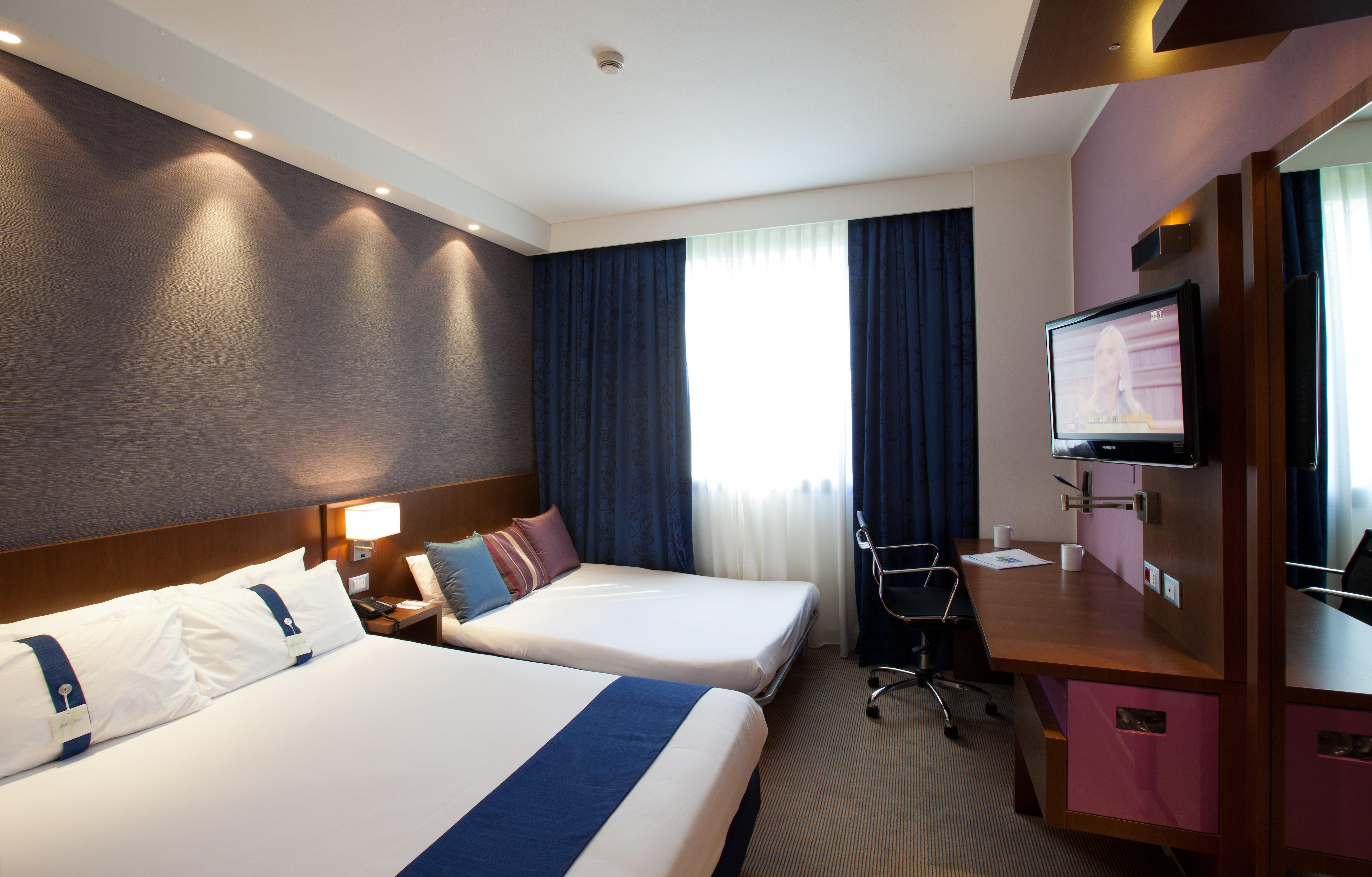 Holiday Inn Express Reggio Emilia By Ihg Rum bild