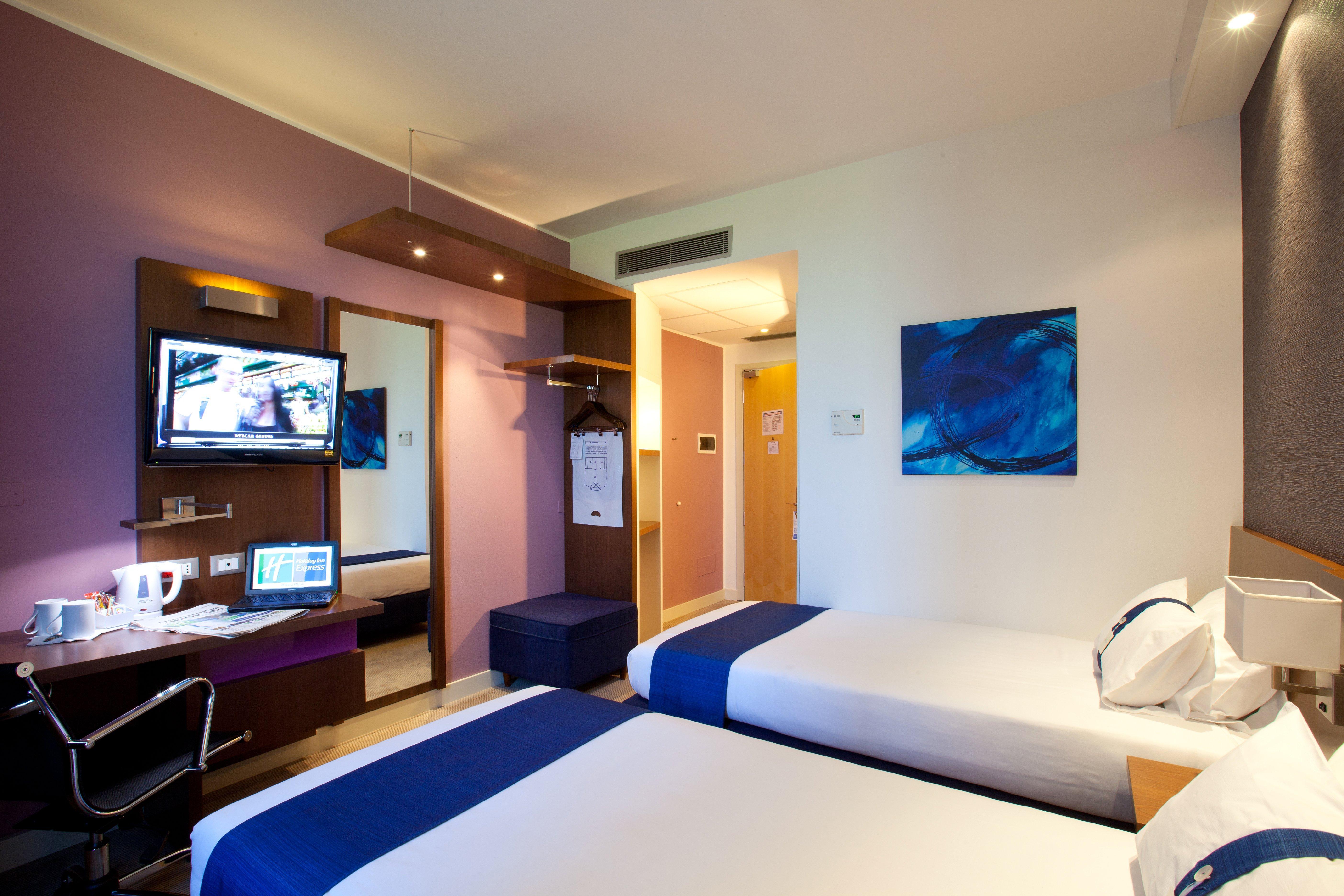 Holiday Inn Express Reggio Emilia By Ihg Exteriör bild