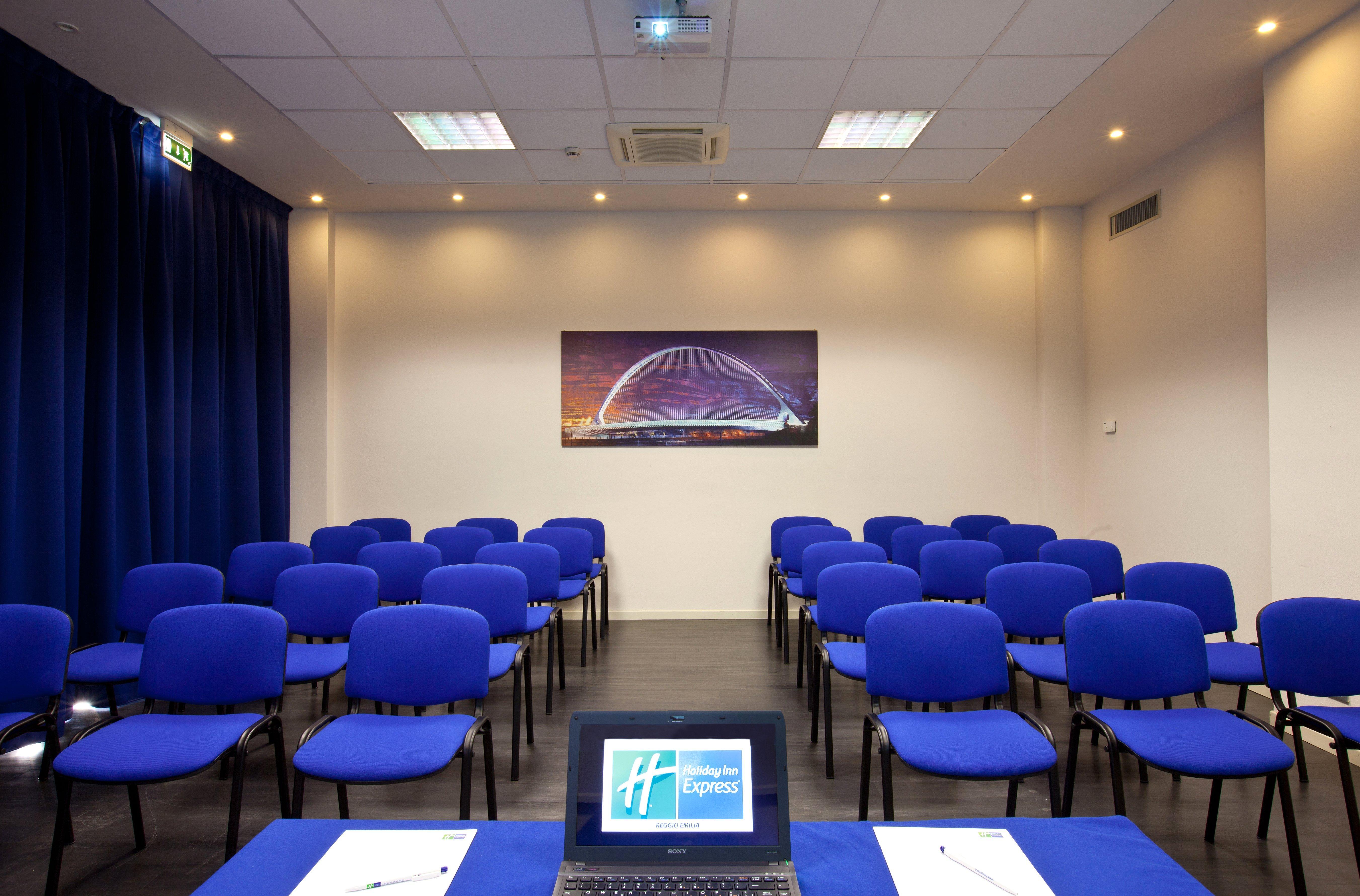 Holiday Inn Express Reggio Emilia By Ihg Exteriör bild