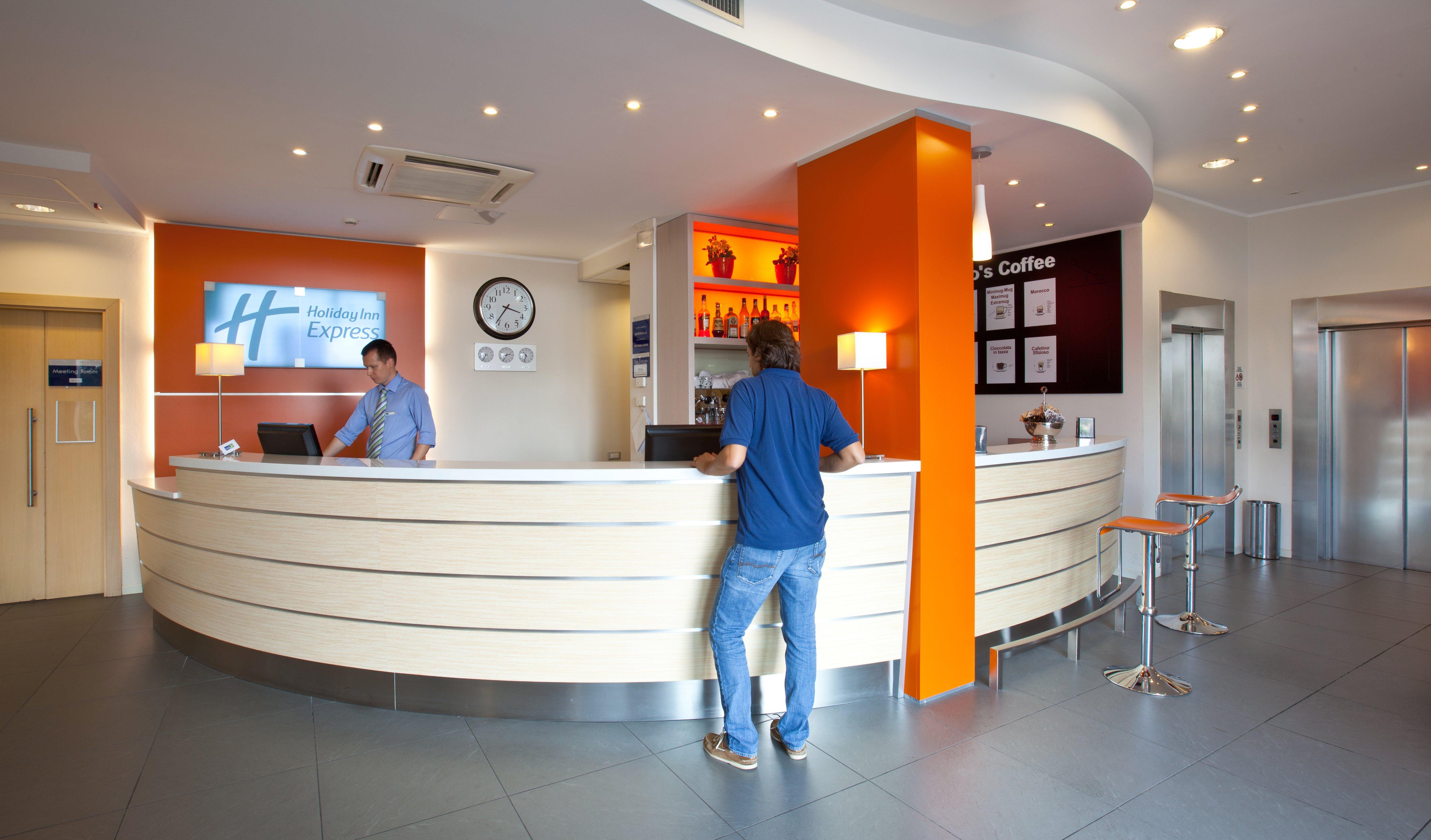 Holiday Inn Express Reggio Emilia By Ihg Exteriör bild