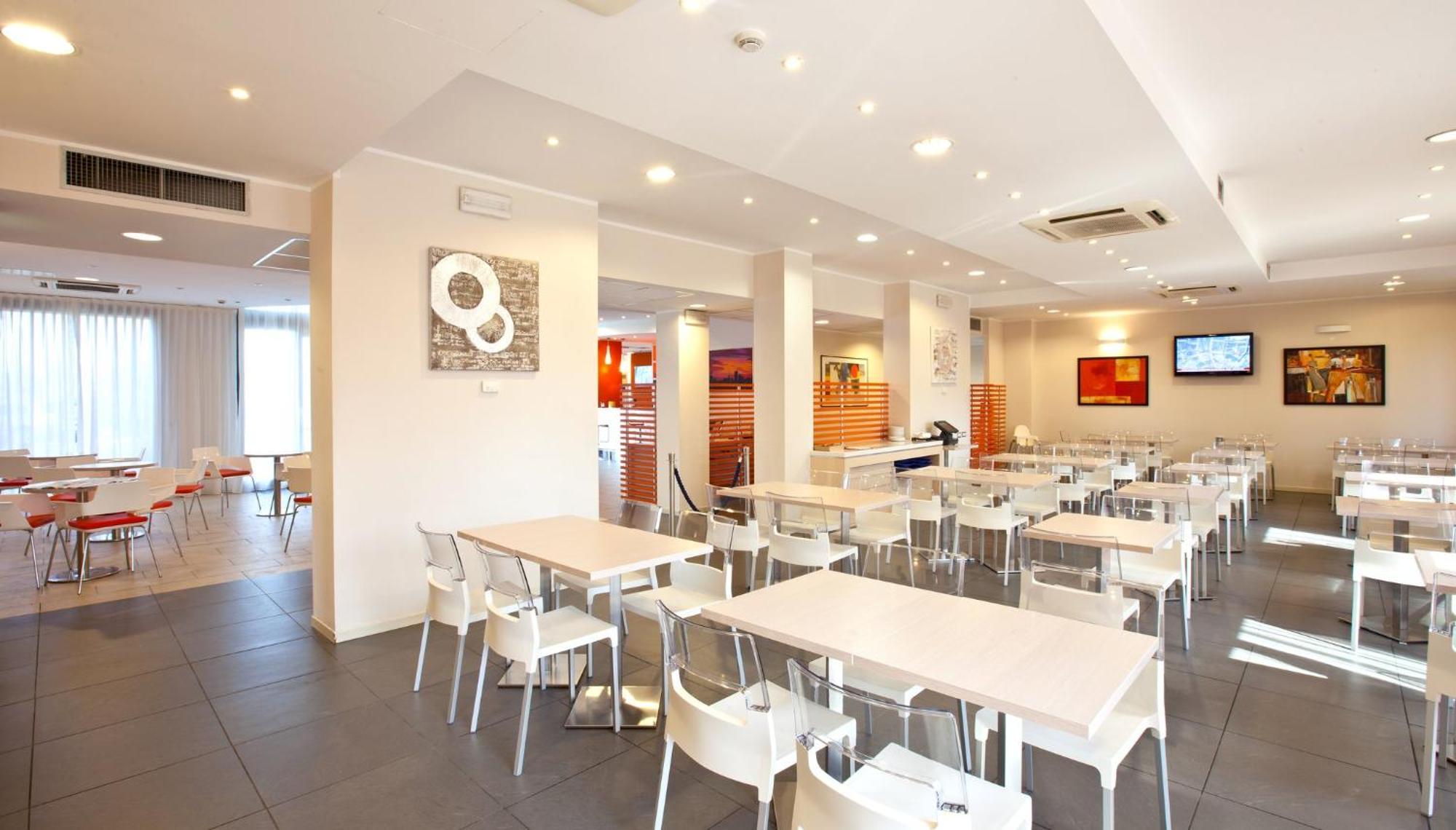 Holiday Inn Express Reggio Emilia By Ihg Exteriör bild