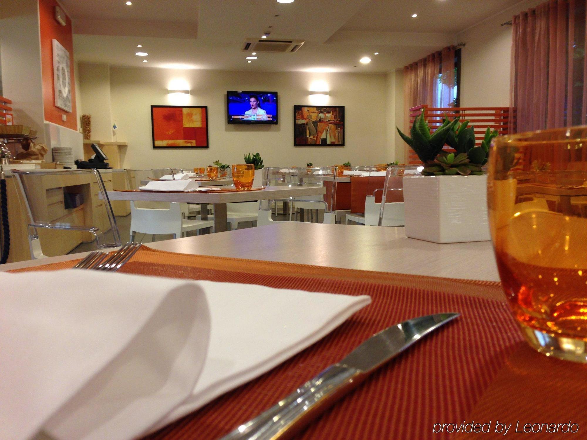 Holiday Inn Express Reggio Emilia By Ihg Exteriör bild